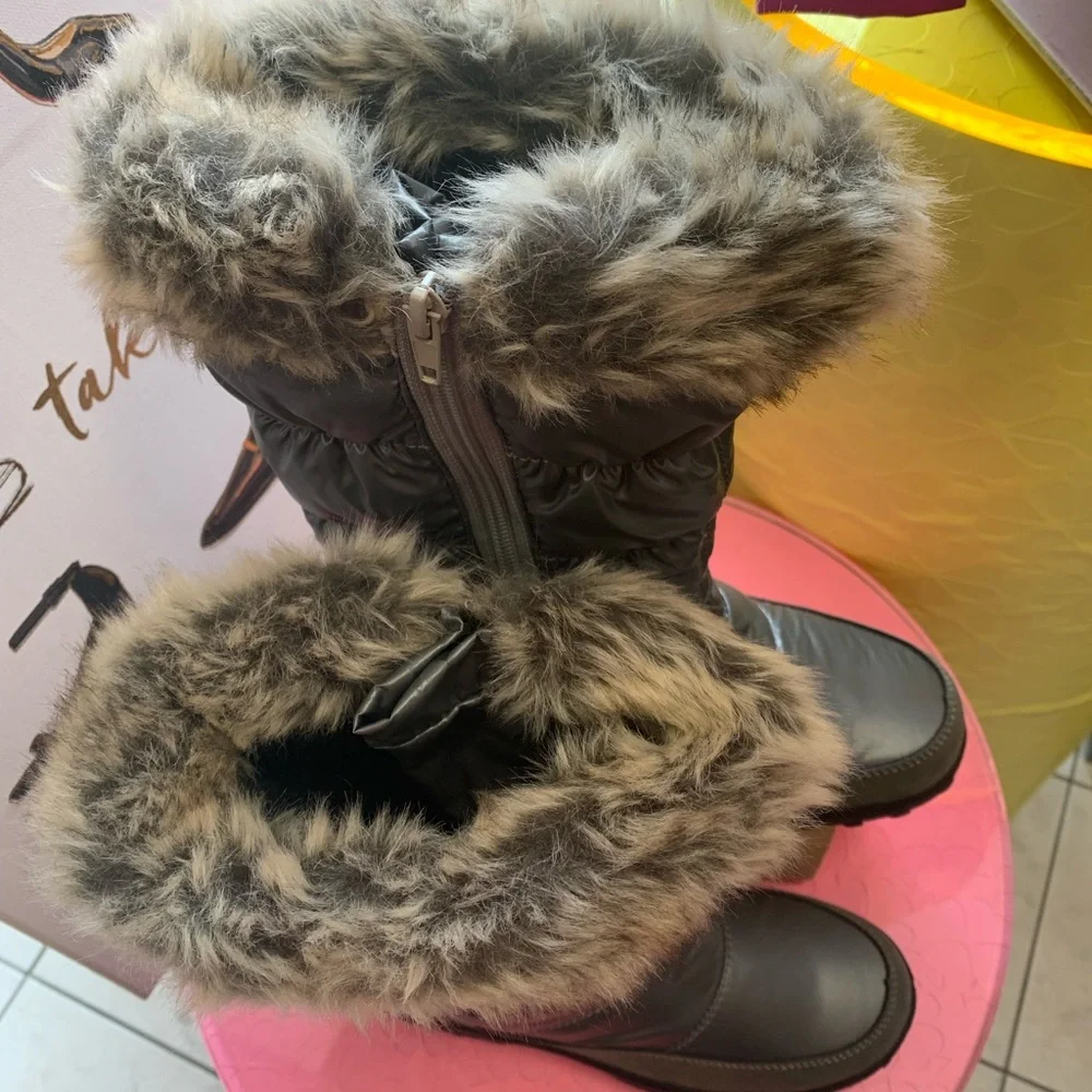 Snow boots - Picture 2 of 6